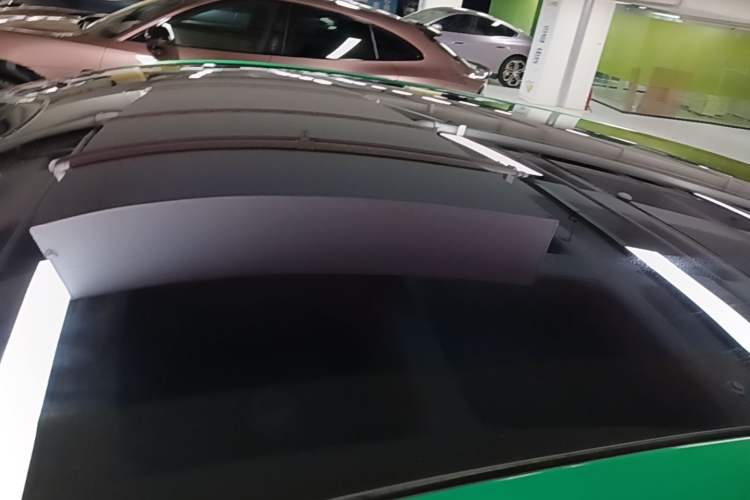 Used Xiaomi Auto YU7 2025 Ultra-Long Range Rear-Wheel Drive Version Roof