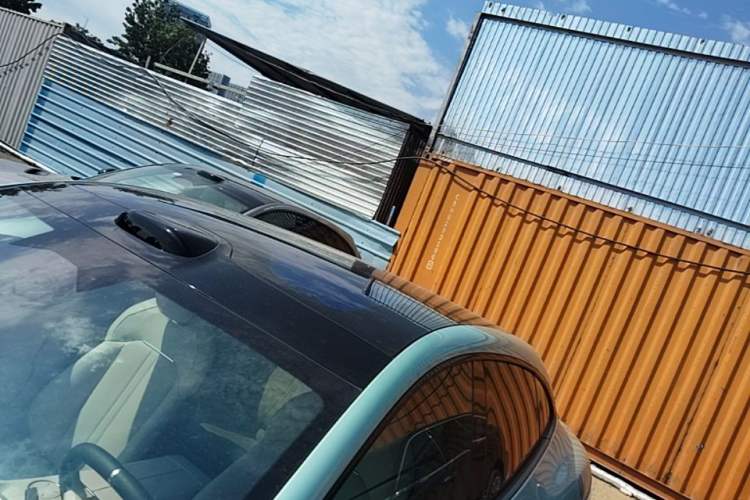 Used Xiaomi Auto YU7 2025 Ultra-Long Range Rear-Wheel Drive Version Roof