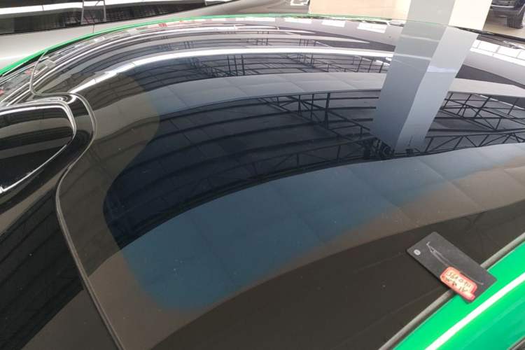 Used Xiaomi Auto YU7 2025 Ultra-Long Range High-Performance All-Wheel-Drive Max Edition Roof