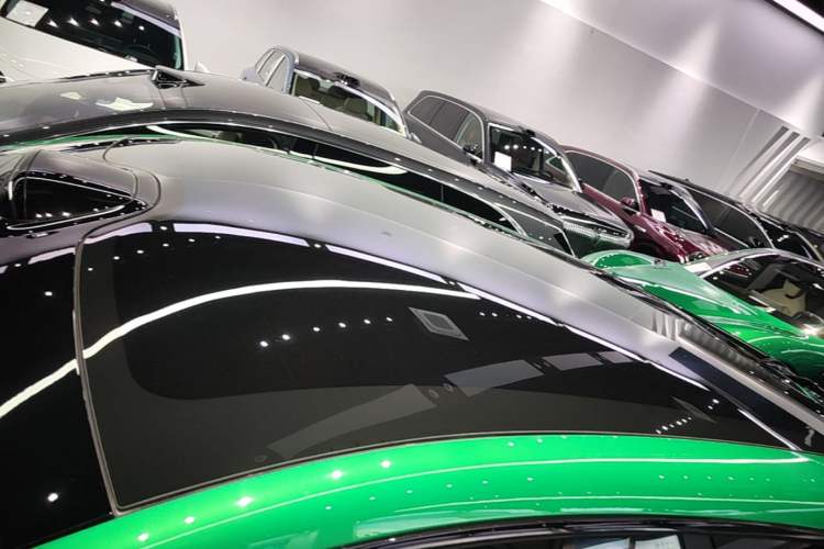 Used Xiaomi Auto YU7 2025 Ultra-Long Range Rear-Wheel Drive Version Roof