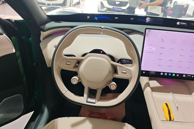 Used Xiaomi Auto YU7 2025 Ultra-Long Range Rear-Wheel Drive Version Steering Wheel