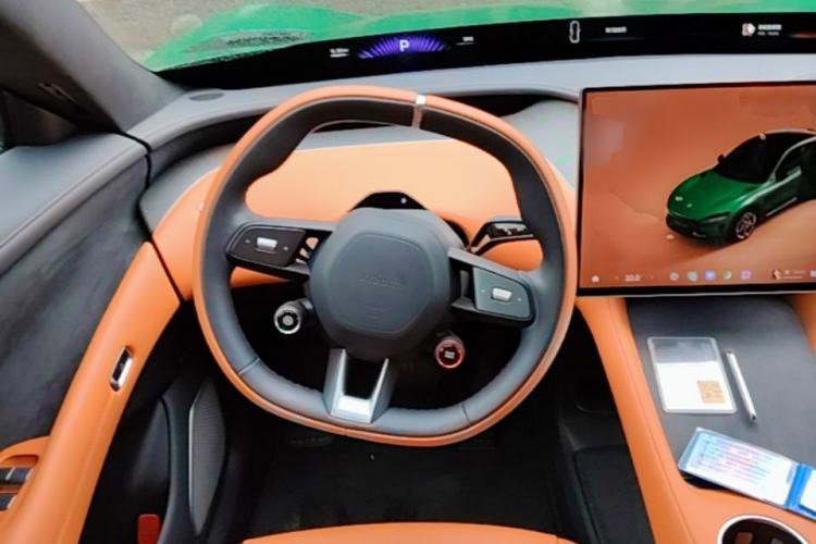 Used Xiaomi Auto YU7 2025 Ultra-Long Range High-Performance All-Wheel-Drive Max Edition Steering Wheel