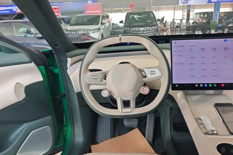 Used Xiaomi Auto YU7 2025 Ultra-Long Range Rear-Wheel Drive Version Steering Wheel