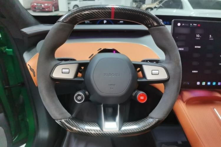 Used Xiaomi Auto YU7 2025 Ultra-Long Range High-Performance All-Wheel-Drive Max Edition Steering Wheel