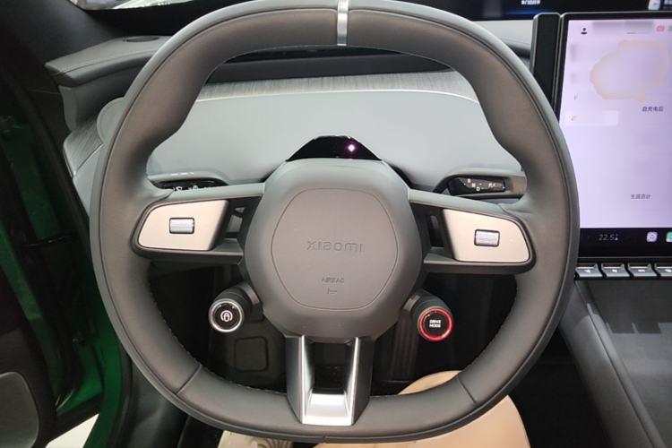 Used Xiaomi Auto YU7 2025 Ultra-Long Range Rear-Wheel Drive Version Steering Wheel