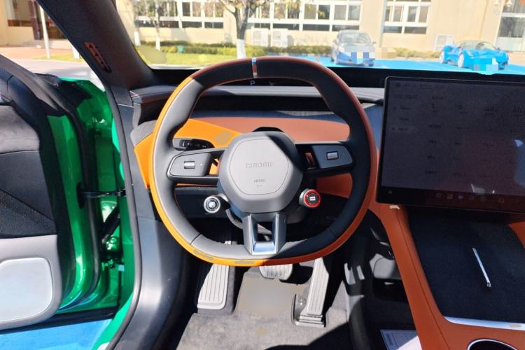 Used Xiaomi Auto YU7 2025 Ultra-Long Range Rear-Wheel Drive Version Steering Wheel