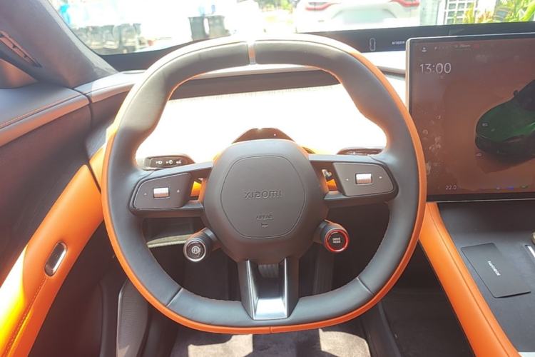 Used Xiaomi Auto YU7 2025 Ultra-Long Range High-Performance All-Wheel-Drive Max Edition Steering Wheel