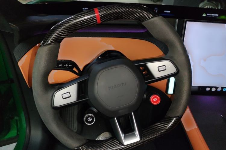 Used Xiaomi Auto YU7 2025 Ultra-Long Range High-Performance All-Wheel-Drive Max Edition Steering Wheel