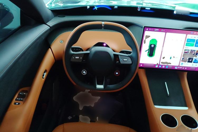 Used Xiaomi Auto YU7 2025 Ultra-Long Range Rear-Wheel Drive Version Steering Wheel