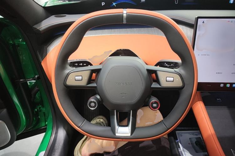 Used Xiaomi Auto YU7 2025 Ultra-Long Range Rear-Wheel Drive Version Steering Wheel