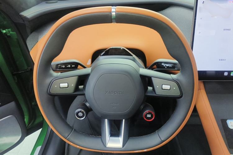 Used Xiaomi Auto YU7 2025 Ultra-Long Range High-Performance All-Wheel-Drive Max Edition Steering Wheel