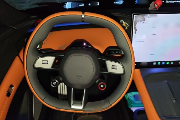 Used Xiaomi Auto YU7 2025 Ultra-Long Range High-Performance All-Wheel-Drive Max Edition Steering Wheel