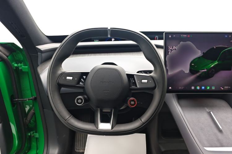 Used Xiaomi Auto YU7 2025 Ultra-Long Range Rear-Wheel Drive Version Steering Wheel