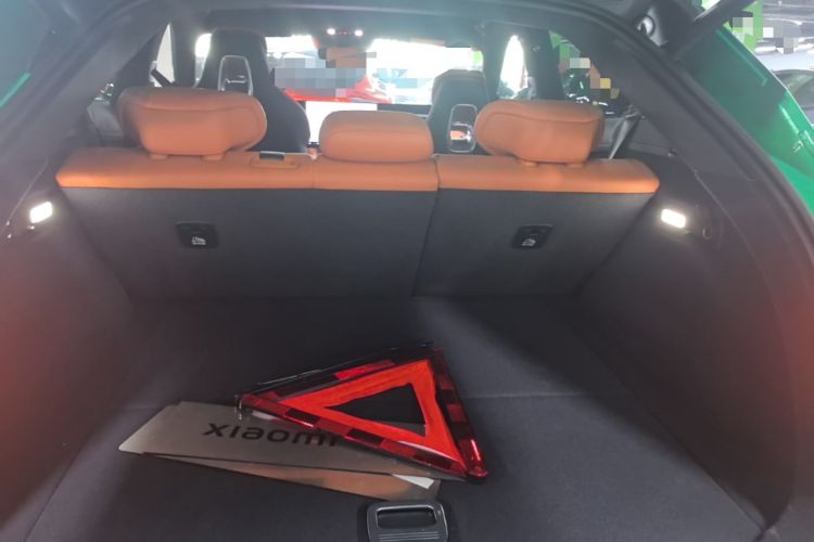 Used Xiaomi Auto YU7 2025 Ultra-Long Range High-Performance All-Wheel-Drive Max Edition Trunk