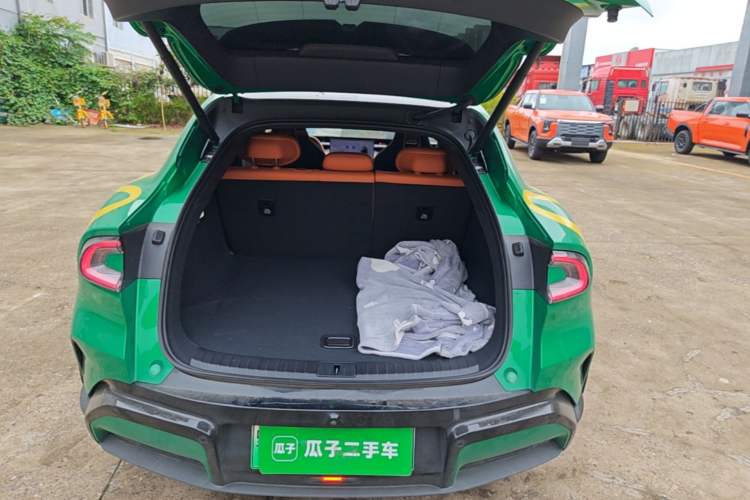 Used Xiaomi Auto YU7 2025 Ultra-Long Range Rear-Wheel Drive Version Trunk
