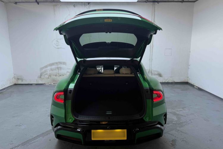 Used Xiaomi Auto YU7 2025 Ultra-Long Range Rear-Wheel Drive Version Trunk