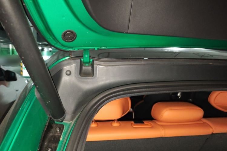 Used Xiaomi Auto YU7 2025 Ultra-Long Range Rear-Wheel Drive Version Trunk