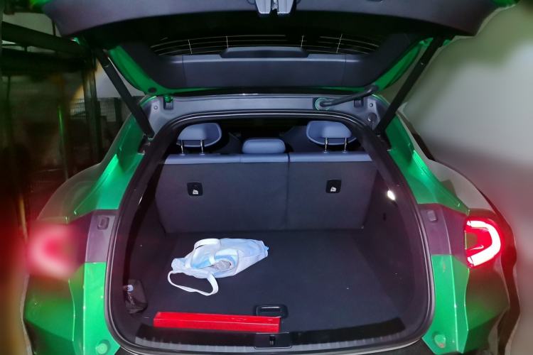 Used Xiaomi Auto YU7 2025 Ultra-Long Range Rear-Wheel Drive Version Trunk