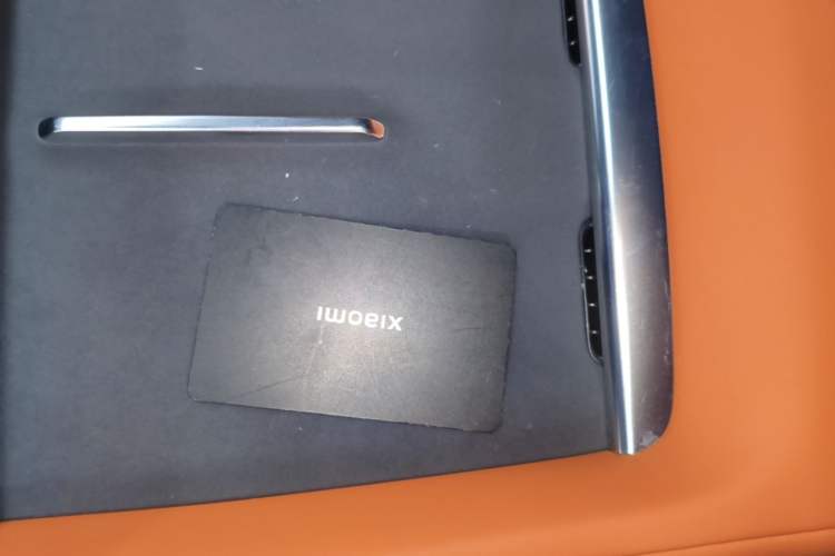 Used Xiaomi Auto YU7 2025 Ultra-Long Range High-Performance All-Wheel-Drive Max Edition Vehicle Key