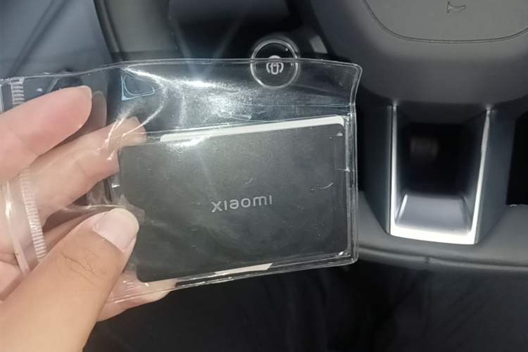 Used Xiaomi Auto YU7 2025 Ultra-Long Range High-Performance All-Wheel-Drive Max Edition Vehicle Key
