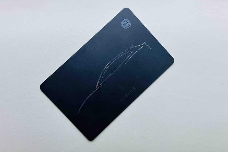 Used Xiaomi Auto YU7 2025 Ultra-Long Range High-Performance All-Wheel-Drive Max Edition Vehicle Key