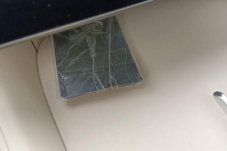 Used Xiaomi Auto YU7 2025 Ultra-Long Range High-Performance All-Wheel-Drive Max Edition Vehicle Key