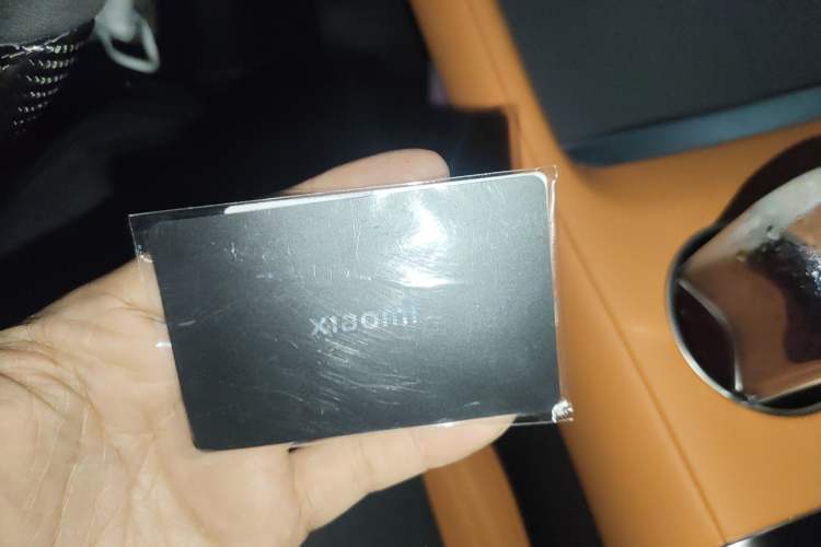 Used Xiaomi Auto YU7 2025 Ultra-Long Range High-Performance All-Wheel-Drive Max Edition Vehicle Key