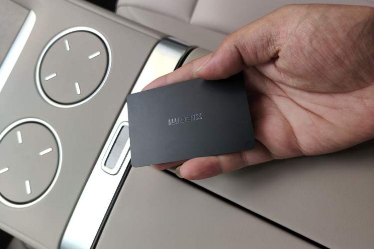 Used Xiaomi Auto YU7 2025 Ultra-Long Range High-Performance All-Wheel-Drive Max Edition Vehicle Key
