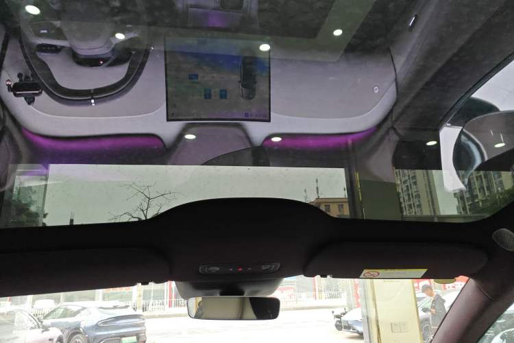Used Xiaomi Auto YU7 2025 Ultra-Long Range All-Wheel Drive Pro Version Headliner