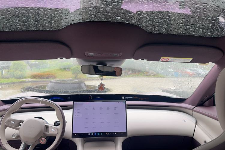 Used Xiaomi Auto YU7 2025 Ultra-Long Range Rear-Wheel Drive Version Headliner