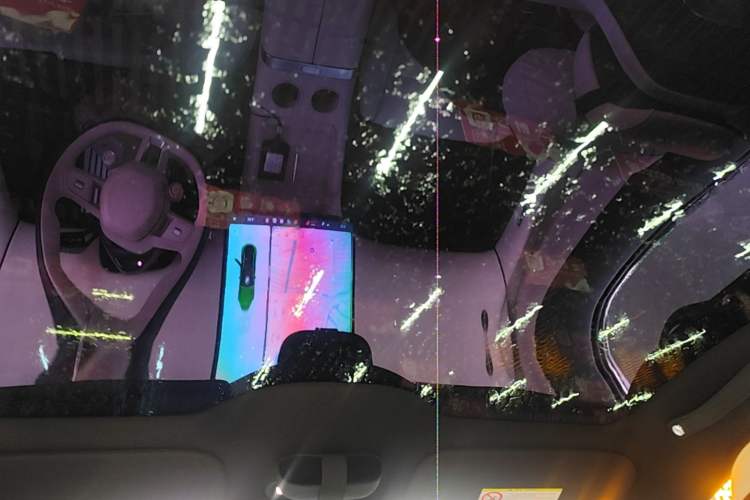 Used Xiaomi Auto YU7 2025 Ultra-Long Range All-Wheel Drive Pro Version Headliner