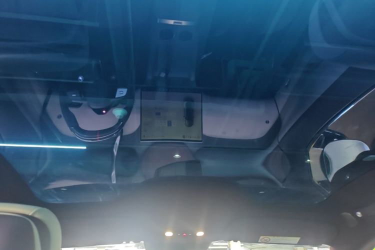 Used Xiaomi Auto YU7 2025 Ultra-Long Range High-Performance All-Wheel-Drive Max Edition Headliner