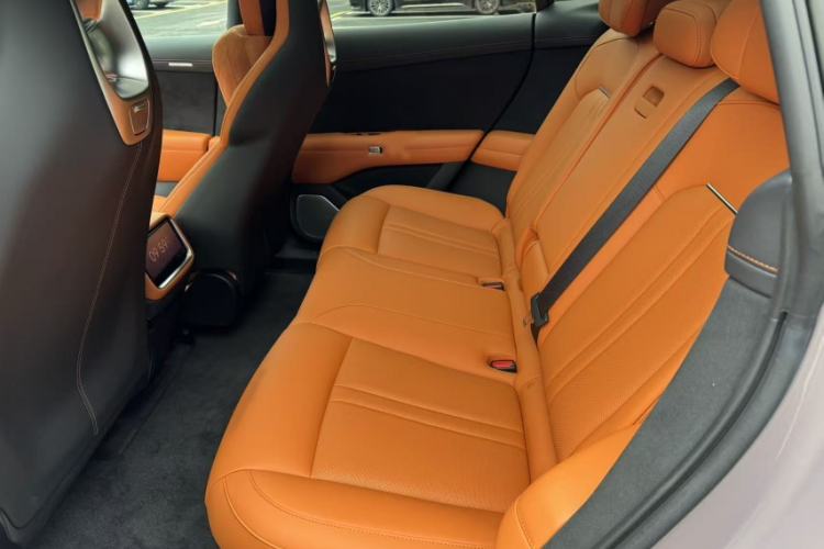 Used Xiaomi Auto YU7 2025 Ultra-Long Range All-Wheel Drive Pro Version Interior 3