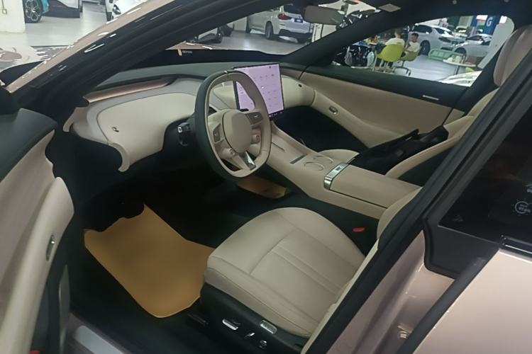 Used Xiaomi Auto YU7 2025 Ultra-Long Range All-Wheel Drive Pro Version Left Front Seat