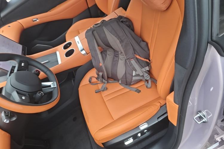 Used Xiaomi Auto YU7 2025 Ultra-Long Range All-Wheel Drive Pro Version Left Front Seat