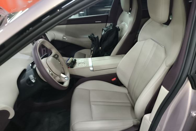 Used Xiaomi Auto YU7 2025 Ultra-Long Range Rear-Wheel Drive Version Left Front Seat
