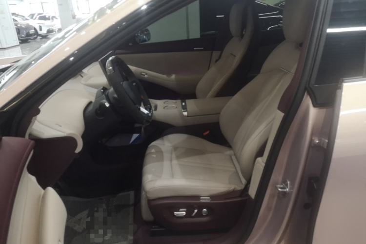 Used Xiaomi Auto YU7 2025 Ultra-Long Range High-Performance All-Wheel-Drive Max Edition Left Front Seat