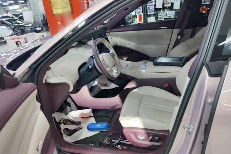 Used Xiaomi Auto YU7 2025 Ultra-Long Range Rear-Wheel Drive Version Left Front Seat