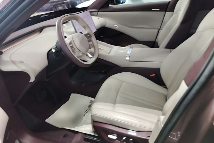 Used Xiaomi Auto YU7 2025 Ultra-Long Range High-Performance All-Wheel-Drive Max Edition Left Front Seat