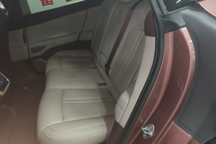 Used Xiaomi Auto YU7 2025 Ultra-Long Range High-Performance All-Wheel-Drive Max Edition Left Rear Seat