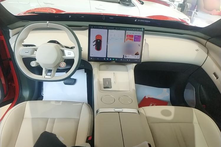 Used Xiaomi Auto YU7 2025 Ultra-Long Range Rear-Wheel Drive Version Center Console