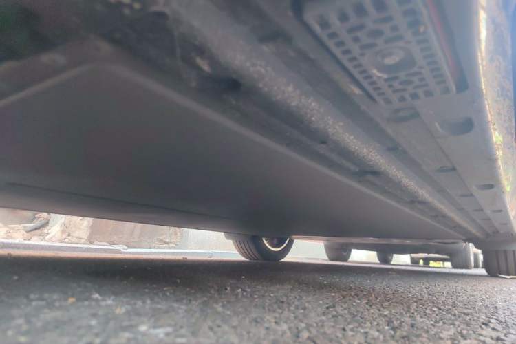 Used Xiaomi Auto YU7 2025 Ultra-Long Range All-Wheel Drive Pro Version Chassis Front Left