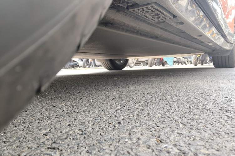 Used Xiaomi Auto YU7 2025 Ultra-Long Range Rear-Wheel Drive Version Chassis Front Left