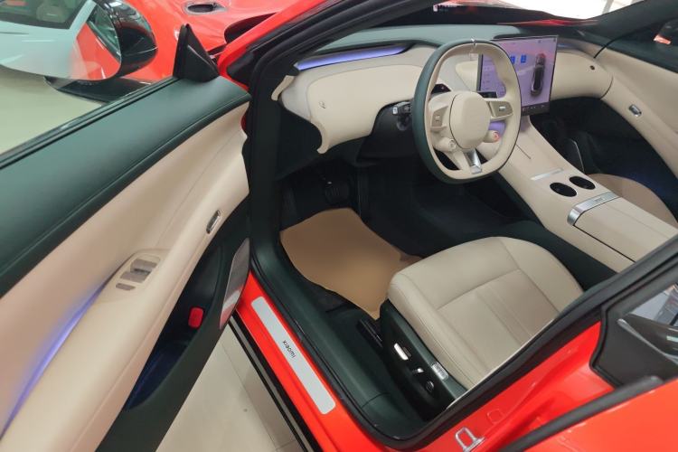 Used Xiaomi Auto YU7 2025 Ultra-Long Range Rear-Wheel Drive Version Driver Seat