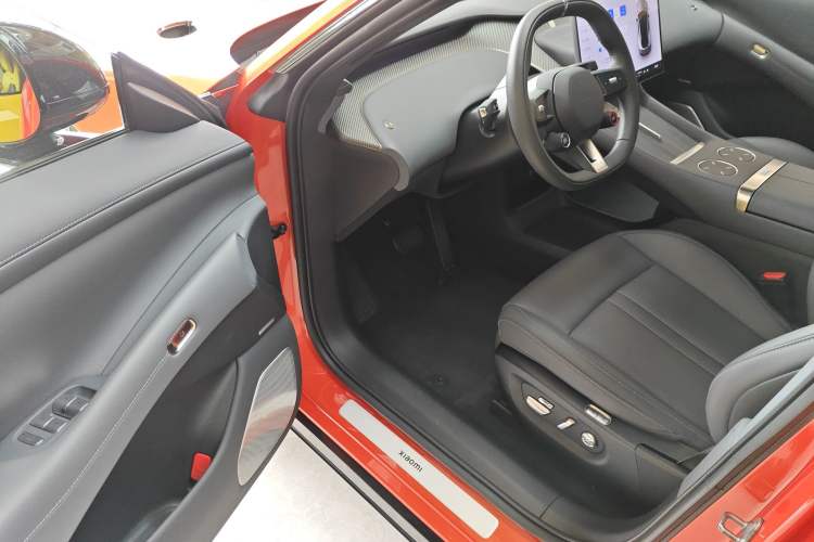 Used Xiaomi Auto YU7 2025 Ultra-Long Range High-Performance All-Wheel-Drive Max Edition Driver Seat