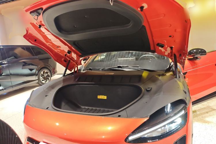 Used Xiaomi Auto YU7 2025 Ultra-Long Range High-Performance All-Wheel-Drive Max Edition Engine Bay