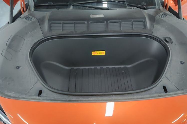 Used Xiaomi Auto YU7 2025 Ultra-Long Range High-Performance All-Wheel-Drive Max Edition Engine Bay