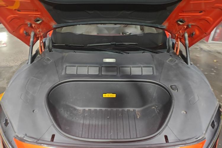 Used Xiaomi Auto YU7 2025 Ultra-Long Range Rear-Wheel Drive Version Engine Bay