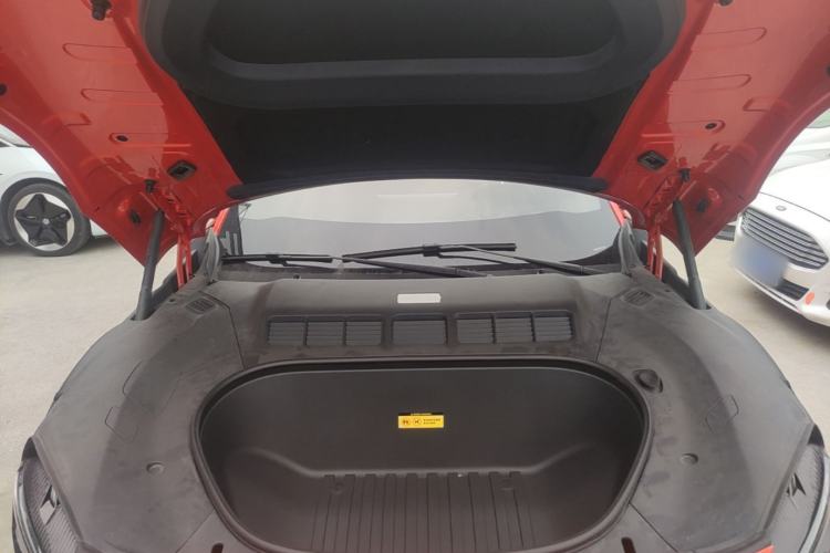 Used Xiaomi Auto YU7 2025 Ultra-Long Range High-Performance All-Wheel-Drive Max Edition Engine Bay