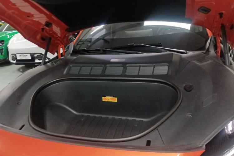Used Xiaomi Auto YU7 2025 Ultra-Long Range High-Performance All-Wheel-Drive Max Edition Engine Bay